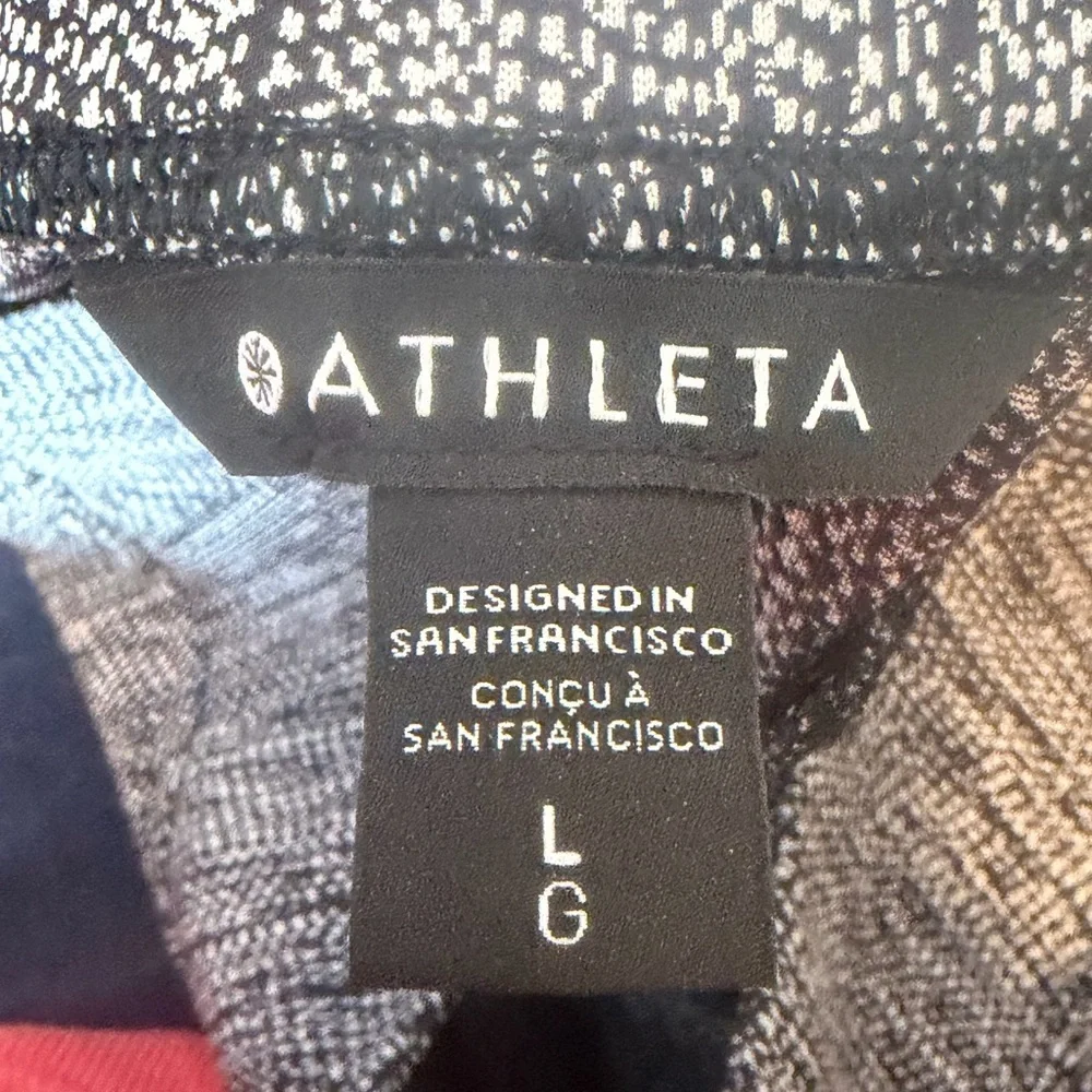 Athleta Delancey Black & White Tight Leggings | Back Pockets | Zipper Ankles - Picture 5 of 5